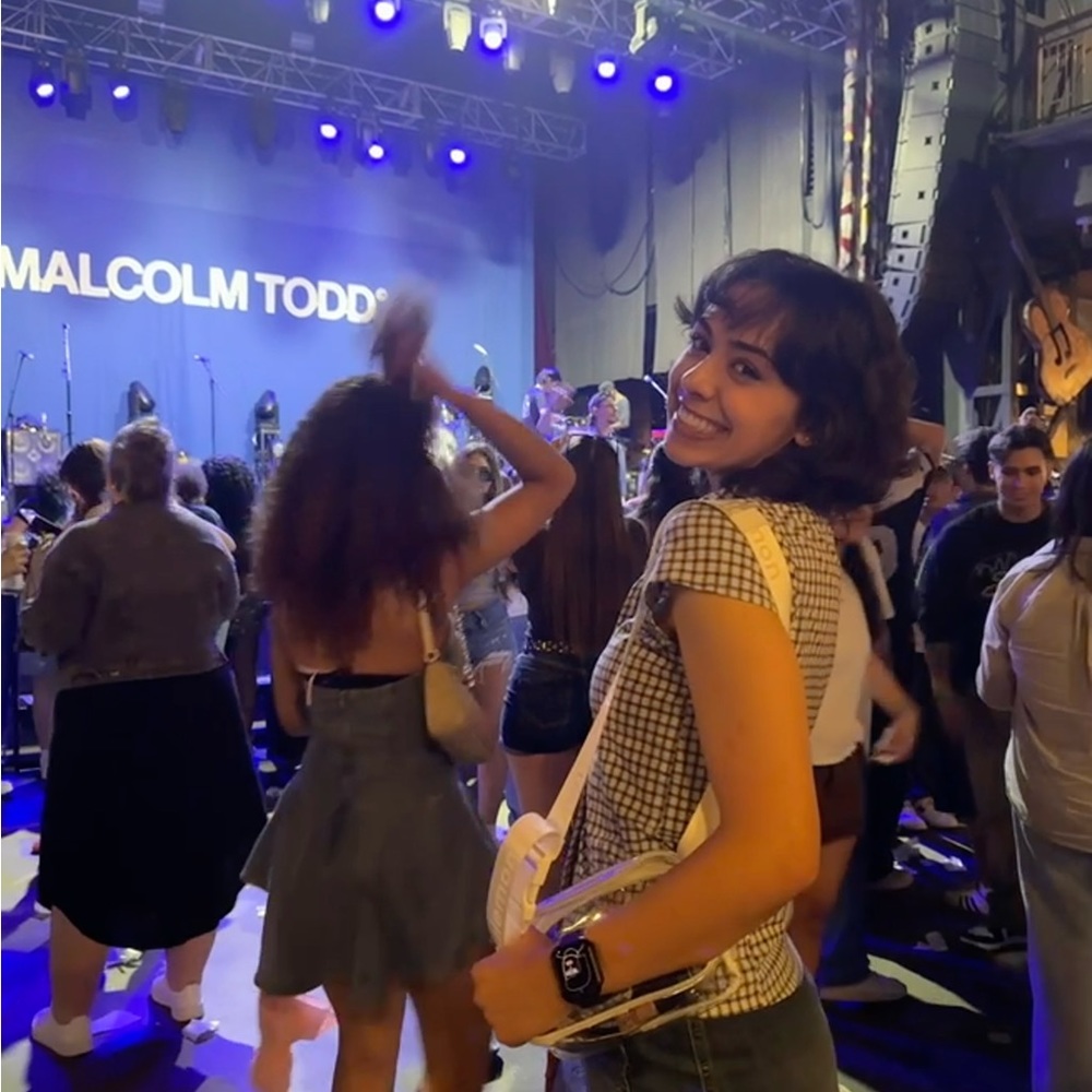 Meet your Posher, Athena